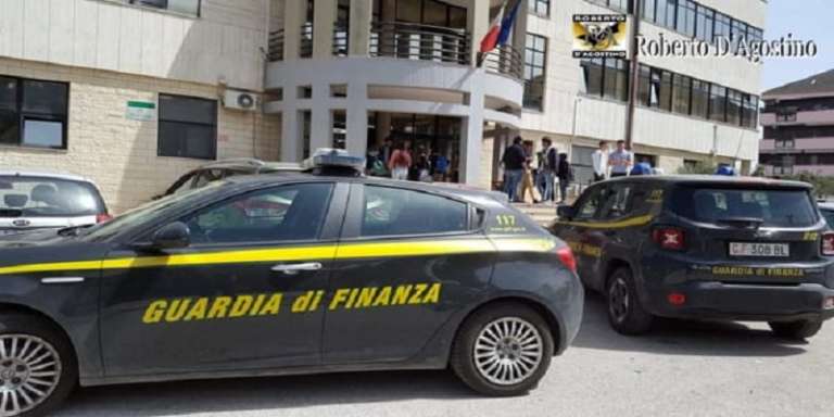 UNIVERSITA’ DI FOGGIA, BLITS DELLA FINANZA ALLA FACOLTA’ DI AGRARIA