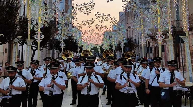 BLOCCO FESTE PATRONALI PER COVID, ACCOLTO APPELLO DELLE ASSOCIAZIONI DI CATEGORIA