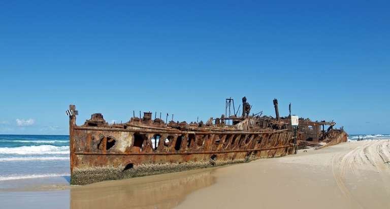 LA PROCURA DI FOGGIA SEQUESTRA IL RELITTO DELLA NAVE “EDEN” IN AGRO DI LESINA