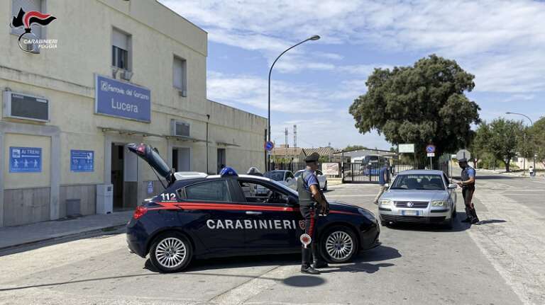 CINQUE ARRESTI PER DROGA IN CIRCA UN MESE. QUASI 2 CHILI E MEZZO DI STUPEFACENTE SEQUESTRATI DAI CARABINIERI