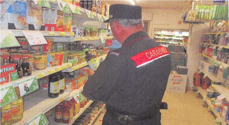 CONTROLLI DEI CARABINIERI FORESTALE SULLA CORRETTA ETICHETTATURA DEGLI ALIMENTI. SANZIONI E SEQUESTRO PRODOTTI