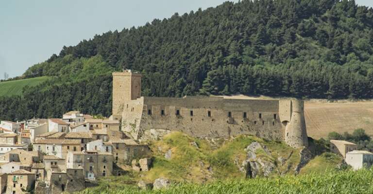 NUOVA VITA PER IL CASTELLO DI DELICETO: LAVORI PER 1 MILIONE DI EURO